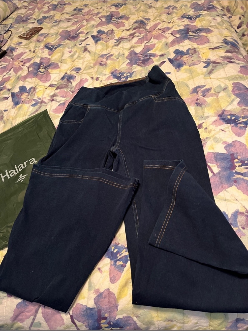 HALARA Navy Stretch High-Waist Jeans